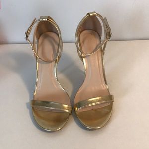 Lulus gold heels